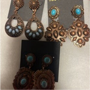 NWT dangle drop western earrings copper colored blue stone